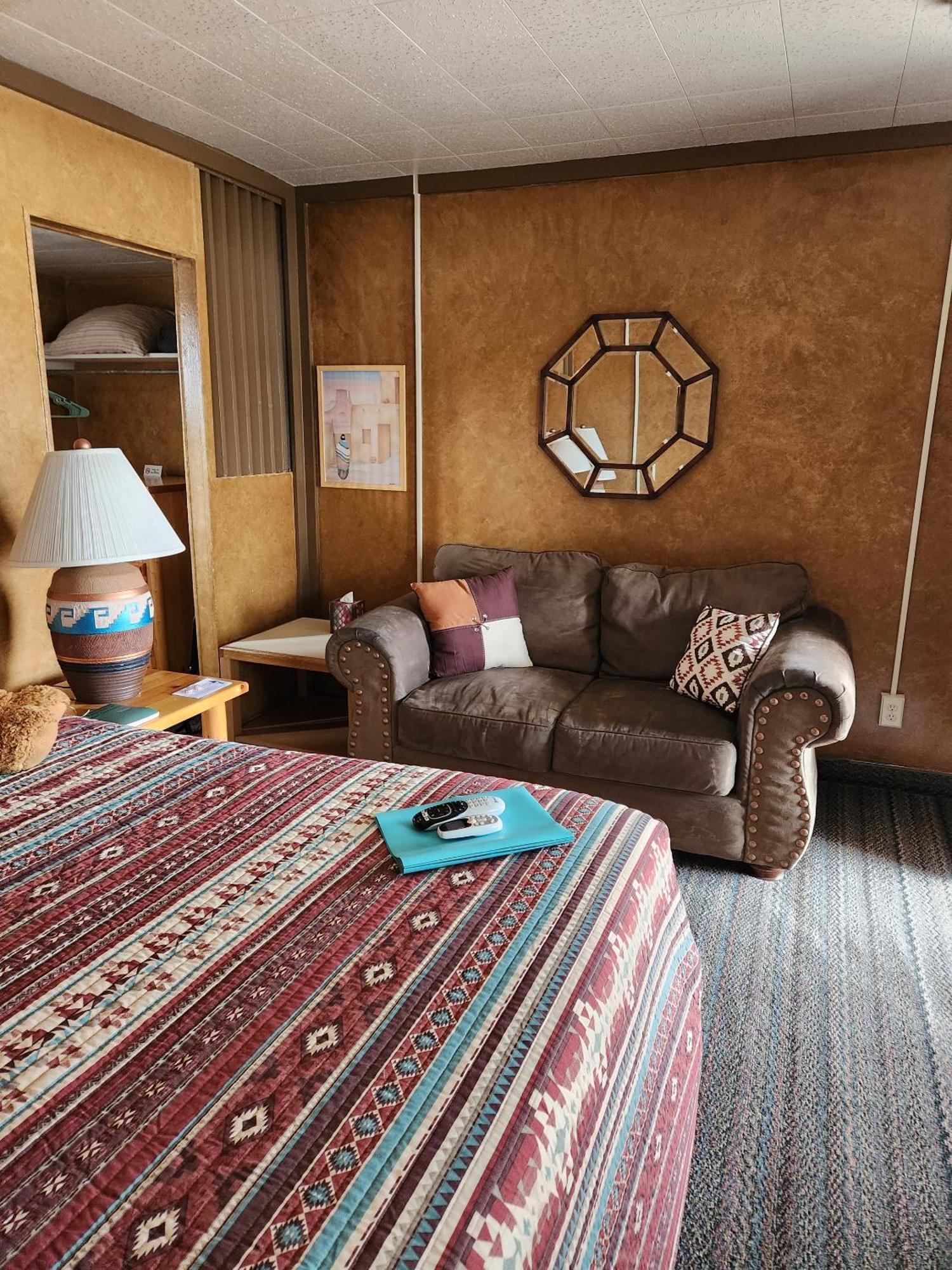 إيسكالانتي Cowboy Country Inn الغرفة الصورة