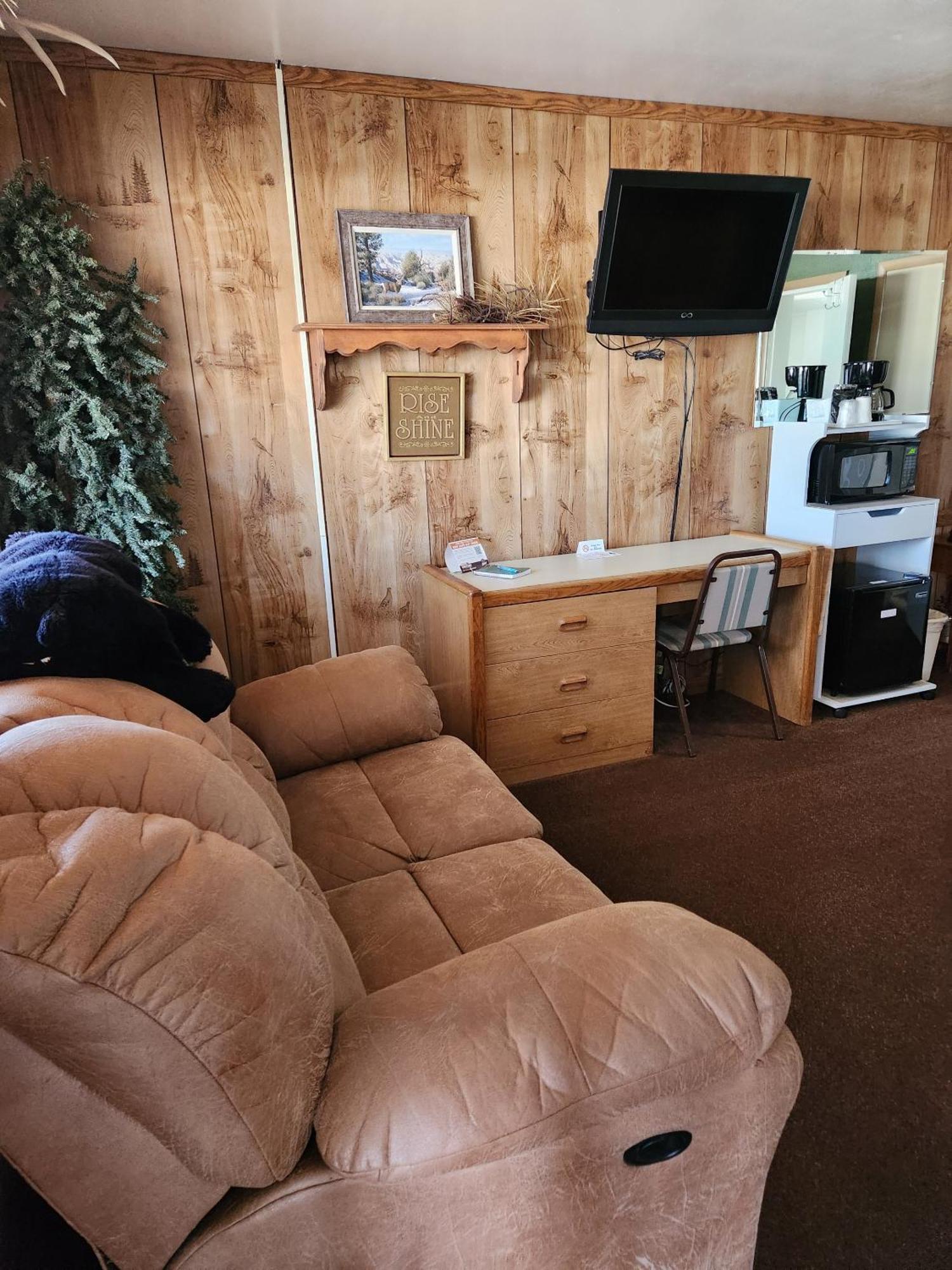 إيسكالانتي Cowboy Country Inn الغرفة الصورة