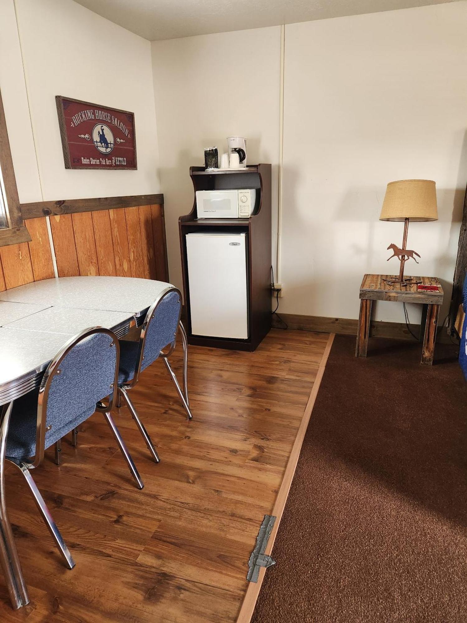 إيسكالانتي Cowboy Country Inn الغرفة الصورة