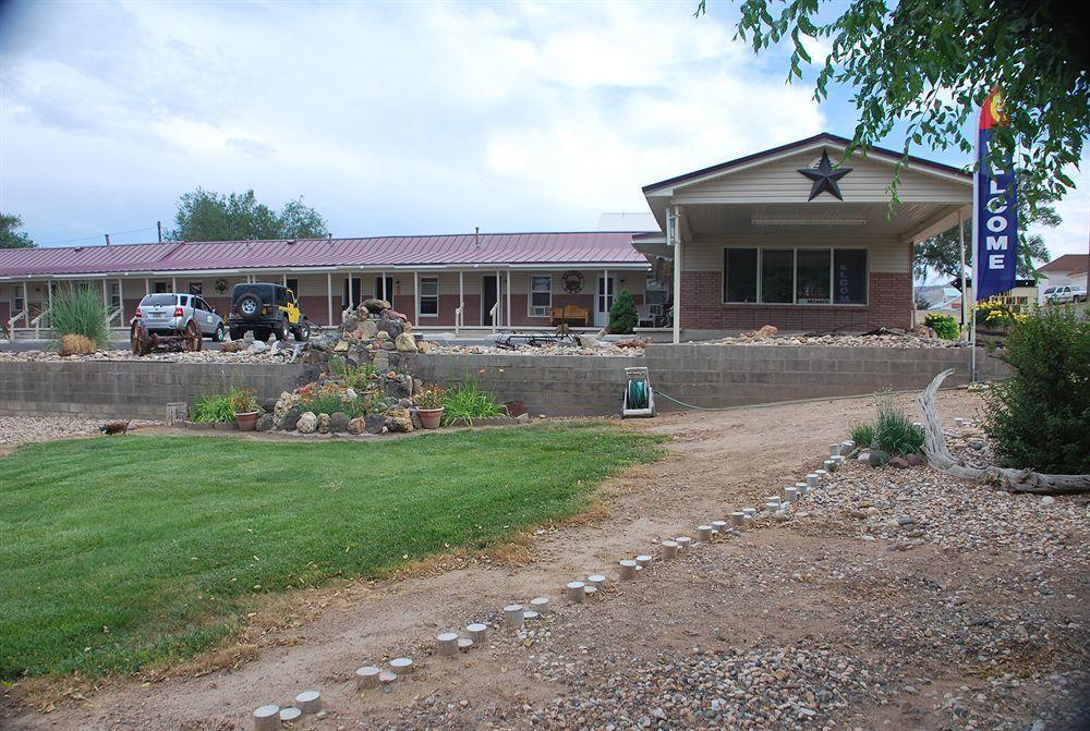 إيسكالانتي Cowboy Country Inn المظهر الخارجي الصورة